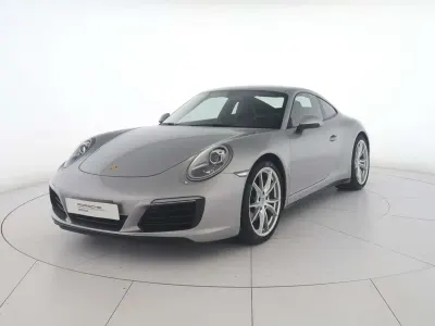 Usata Porsche 911 Carrera 370 CV (272 kW) 2018 Argento gt metallizzato Coupé