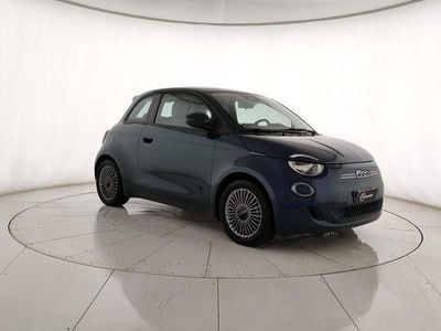Blu Usata 2021 Fiat 500e Icon Berlina | 13.900 € (Ottimo prezzo)