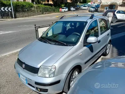 Usata Fiat Panda Lounge 69 CV (50 kW) 2012 Grigio Utilitaria