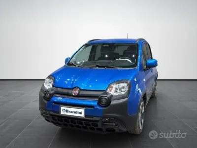 Usata Fiat Panda Cross Cross 70 CV (51 kW) 2025 Bluazzurro Utilitaria
