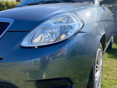 Usata Lancia Ypsilon 60 CV (44 kW) 2007 Grigio Utilitaria