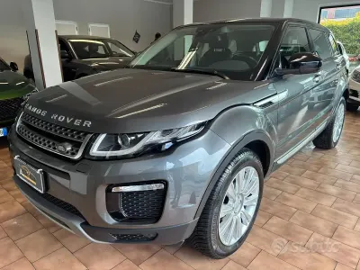 Käytetty Land Rover Range Rover evoque Autobiography 179 HP (131 kW) 2019 Harmaa Katumaasturi