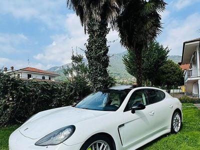 Usata Porsche Panamera 2012 Bianco Berlina