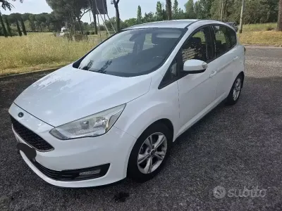 Käytetty Ford C-MAX