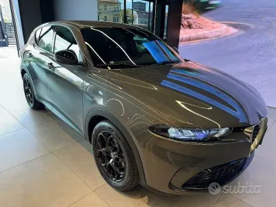 Usata Alfa Romeo Tonale Sprint 131 CV (96 kW) 2023 Grigio metallizzato SUV