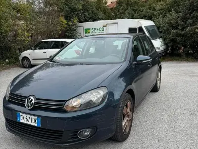 Usado VW Golf VI Highline 122 CV (89 kW) 2009 Azul Utilitario