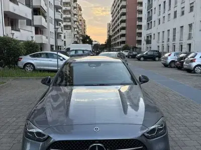 Begagnad Mercedes C220
