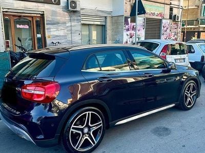 Usata Mercedes GLA220 177 CV (130 kW) 2016 Nero SUV
