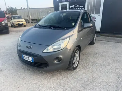 Begagnad Ford Ka Titanium 69 HK (50 kW) 2009 Grå Halvkombi