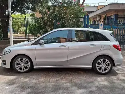 Usata Mercedes B180
