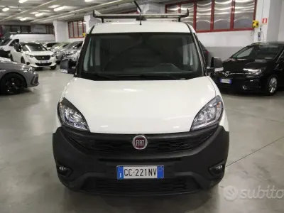 Usata Fiat Doblò Business 120 CV (88 kW) 2020 Bianco Monovolume