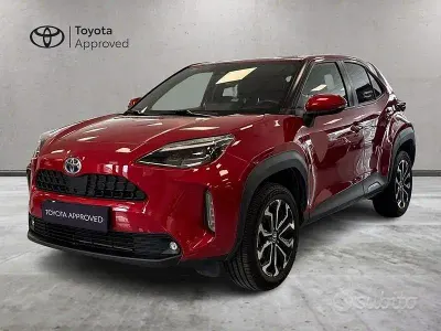 Usata Toyota Yaris Cross Trend 116 CV (85 kW) 2021 Rosso SUV