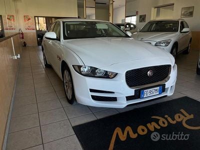 Usata Jaguar XE Prestige 2016 Bianco Berlina