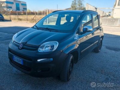 Usata Fiat Panda 4x4 85 CV (62 kW) 2021 Blu Utilitaria