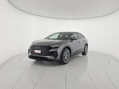Nuova Audi Q4 e-tron S-Line 150 kW (204 CV) 2025 Grigio tifone metallizzato SUV