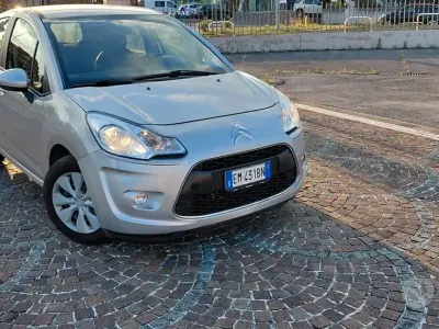 Usata Citroën C3 68 CV (50 kW) 2012 Grigio Coupé