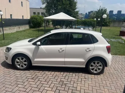 Usata VW Polo Highline 90 CV (66 kW) 2012 Utilitaria