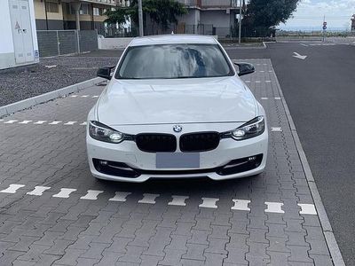 Usata BMW 318 Sport Line 143 CV (105 kW) 2014 Bianco Station wagon