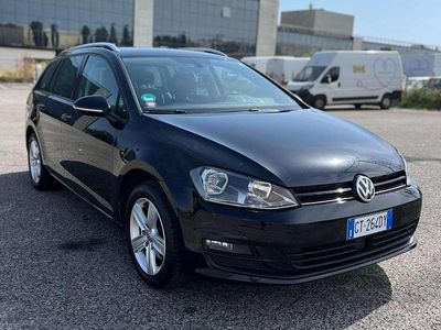 Usata VW Golf VII Comfortline 110 CV (80 kW) 2015 Nero Station wagon