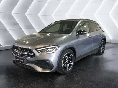 Käytetty Mercedes GLA220 Premium 190 HP (139 kW) 2022 Harmaa Katumaasturi