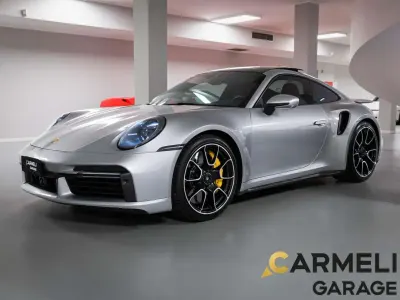 Usata Porsche 911 Turbo S 650 CV (478 kW) 2023 Argento Coupé
