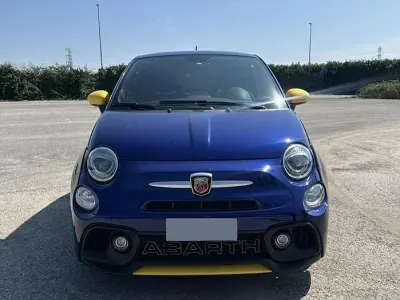 Usata Abarth 595 Pista 160 CV (117 kW) 2018 Blu Berlina