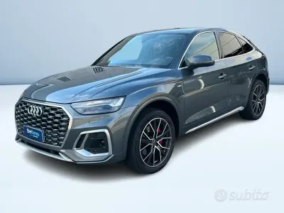 Usata Audi Q5 Sportback S-Line 204 CV (150 kW) 2022 Grigio SUV