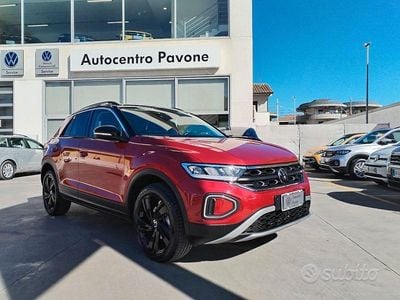 Usata VW T-Roc Sportline 150 CV (110 kW) 2024 Kings red met. SUV