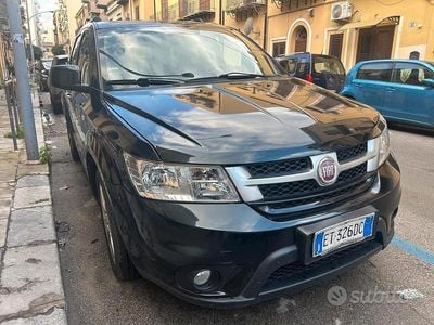 Usata Fiat Freemont 170 CV (125 kW) 2013 Nero SUV