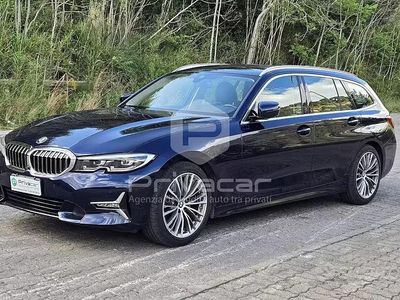Begagnad BMW 320 Luxury Line 190 HK (139 kW) 2019 Blå Kombi