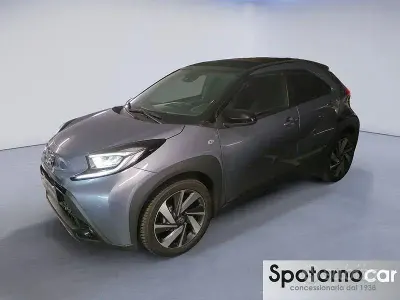 Usata Toyota Aygo X Lounge 72 CV (52 kW) 2025 Blu/azzurro SUV