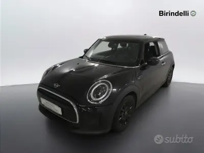 Usata Mini ONE 102 CV (75 kW) 2022 Midnight black metallizzato Utilitaria