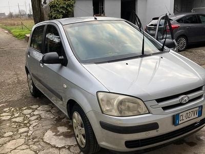 Usata Hyundai Accent 2004 Grigio Berlina