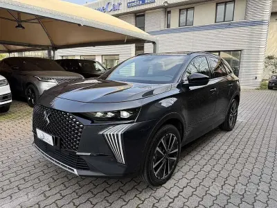 Usata DS Automobiles DS7 Crossback 131 CV (96 kW) 2025 Grigio / metallizzato SUV