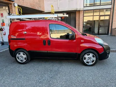 Usata Fiat Fiorino 95 CV (69 kW) 2017 Rosso Monovolume
