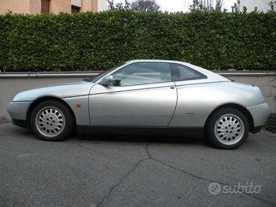 Second-hand Alfa Romeo GTV Lusso 150 CP (110 kW) 1995 Gri Coupe