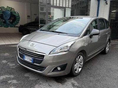 Usata Peugeot 5008 114 CV (83 kW) 2014 Monovolume
