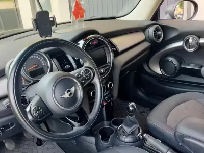 Usata Mini One D 2018 Nero Utilitaria