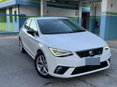 Usata Seat Ibiza 90 CV (66 kW) 2018 Bianco Utilitaria