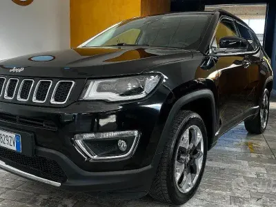 Usata Jeep Compass Limited 140 CV (102 kW) 2018 Nero SUV