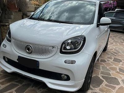 Usata Smart ForFour Passion 71 CV (52 kW) 2019 Bianco Utilitaria