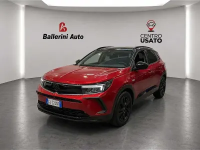 Usata Opel Grandland X Ultimate 131 CV (96 kW) 2022 Rosso SUV