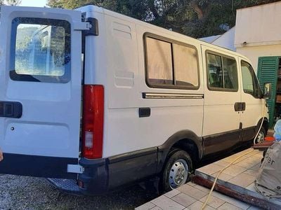 Usata Iveco Daily 131 CV (96 kW) 2007 Bianco Furgone