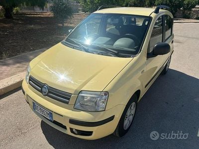 Usata Fiat Panda 70 CV (51 kW) 2006 Utilitaria