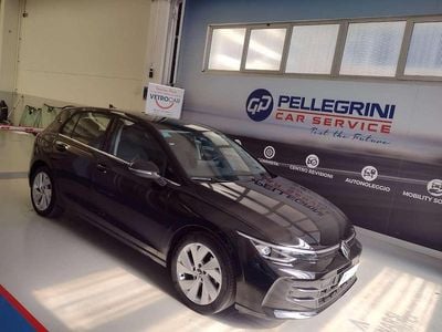 Usata VW Golf VIII Style 150 CV (110 kW) 2025 Nero Berlina