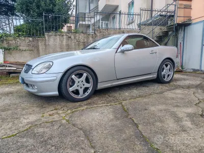 Usata Mercedes SLK320 218 CV (160 kW) 2000 Grigio Cabrio