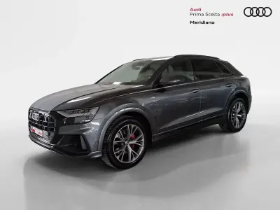 Usado Audi Q8 Sport 231 CV (169 kW) 2020 Gris SUV