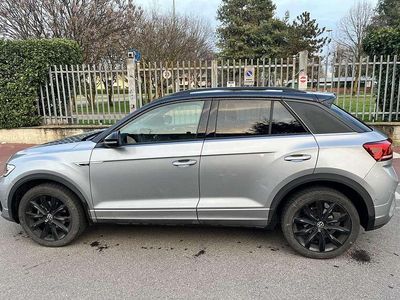 Usata VW T-Roc R-line 150 CV (110 kW) 2022 Grigio SUV