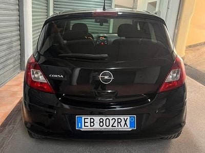 Usata Opel Corsa 2010 Nero Utilitaria