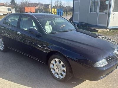 Usata Alfa Romeo 166 Distinctive 150 CV (110 kW) 2001 Blu/azzurro Berlina